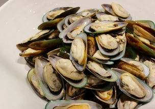 海鮮自助配海景，生蠔無(wú)限量暢享，出示此文立減19刀還贈(zèng)飲品