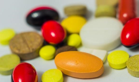 英國發(fā)明攪拌摩擦沉積法在高性能混凝土減水劑生產(chǎn)中的應(yīng)用及美國添加劑帶來的提升